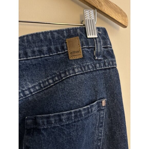 Ether Jeans Size 28/6 Mom Cut Ankle Raw Hem Medium Wash High Rise - Picture 9 of 11
